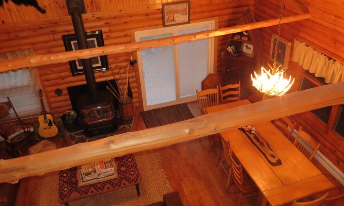Lion's Head Casa | The Baker Retreat - log home in Lionshead, ON