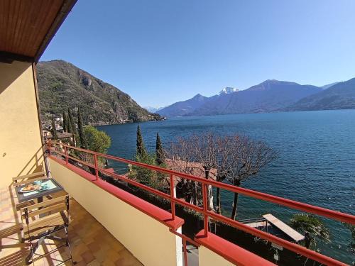Menaggio Apartamento | The Balcony on the Lake