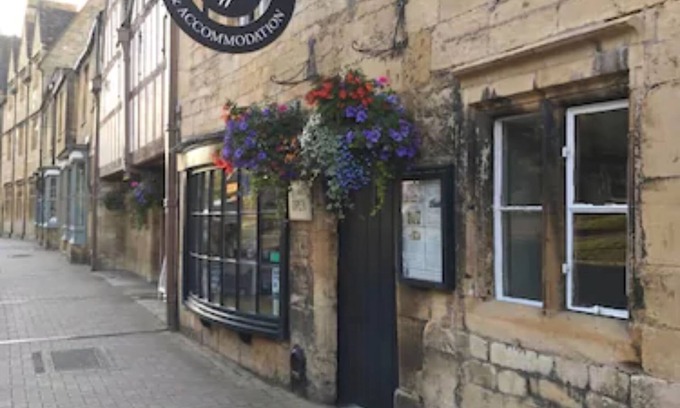 Chipping Campden Casa | The Bantam Tea Rooms & Guest House