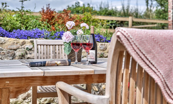 Holditch Cabaña | The Barn - a charming property sleeping four guests in west Dorset