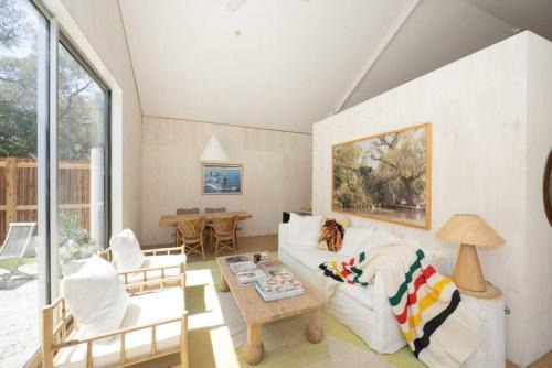 Jan Juc Casa | The Barn at Bells