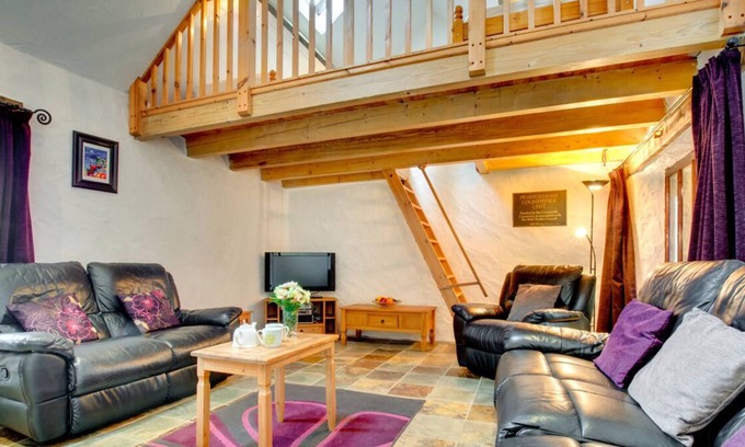 Trefin Casa | The Barn in Haverfordwest