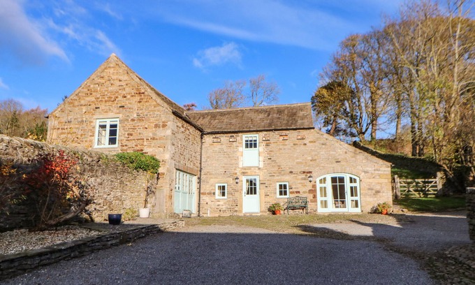 Frosterley Cabaña | THE BARN, pet friendly, character holiday cottage in Frosterley