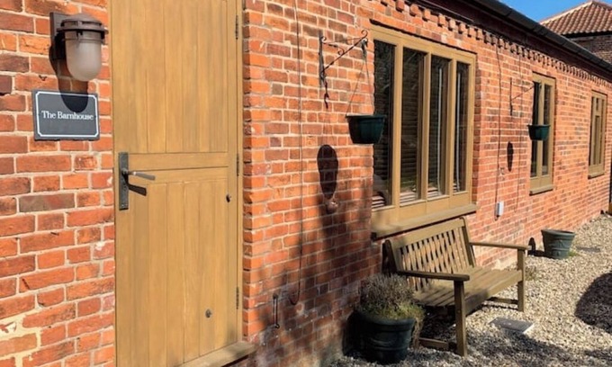 Felmingham Casa | The Barnhouse. Lovely barn conversion, sleeps 6.