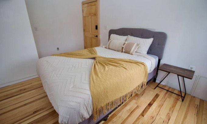 Bedford-Stuyvesant Casa | The Barton – Cozy Renovated Home in Brooklyn (3A)