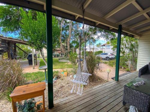 Traviston Casa | The Batch
