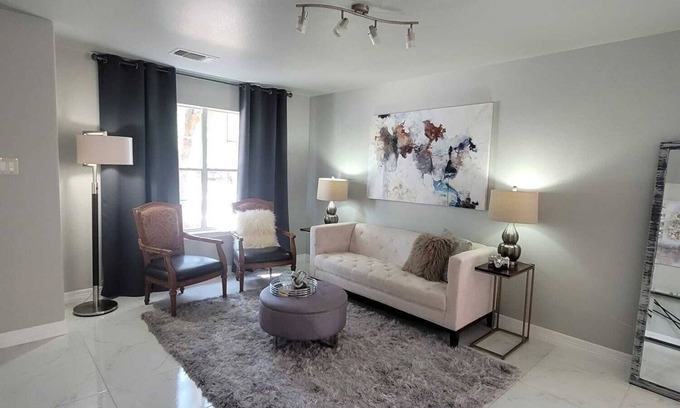San Antonio Casa | The Baxter Station is your next stop!!!