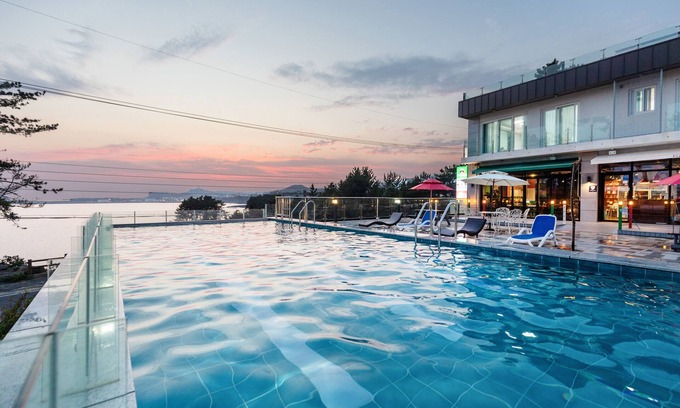 Songsan-dong Casa | The Bay Jeju Resort