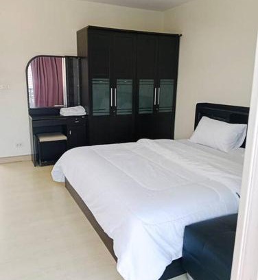 Ban Bang Saen Apartamento | The Beach Bangsaen Condo 327/30