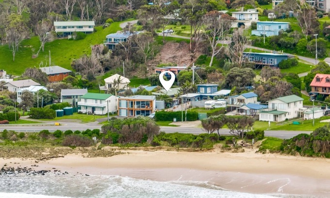 Separation Creek Cabaña | The Beach Cottage - Cottage by the sea for you and your pets
