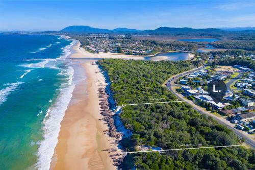 Lake Cathie Casa | The Beach House