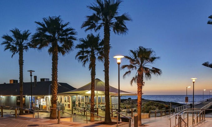 Grange Casa | The Beach House @ Grange