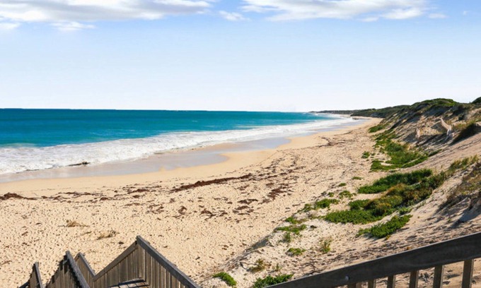 Two Rocks Casa | The Beach House Two Rocks