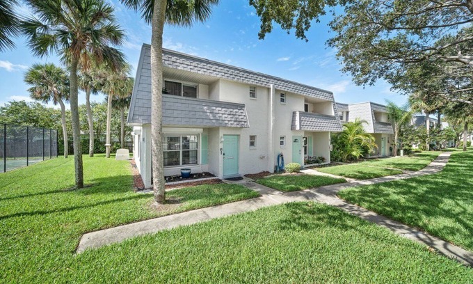 South Patrick Shores Casa | The Beach is Waiting! Satellite Beach, FL