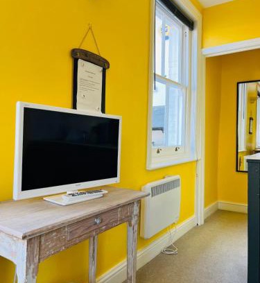 Littlehampton Apartamento | The Beach Retreat - A Bijou Seaside Maisonette