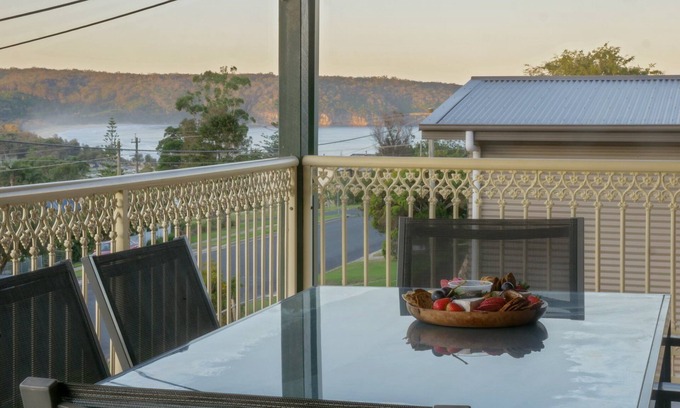 Eden Apartamento | The Beach Retreat Eden - Pet Friendly accommodation in the centre of Eden