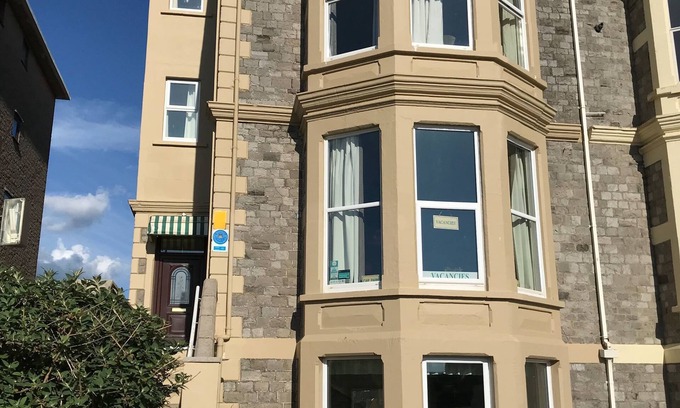 Weston-super-Mare Casa | The Beaches Family B&B