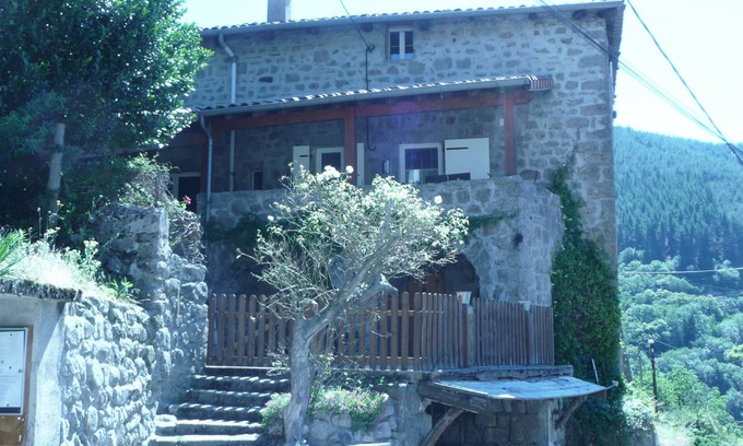 Laviolle Casa | La hermosa escapada, estancia familiar