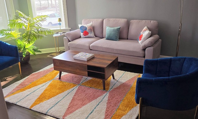 Englewood Apartamento | The Beautiful, Quaint 2 Bedroom Green Escape Greystone