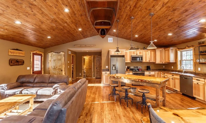 Wisconsin Dells Cabina | *** The Beautiful Whitetail Ridge-Luxury 5BR Cabin, a solo minutos del centro ***