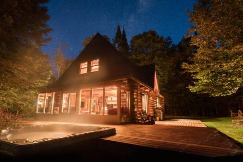 Lac Superieur Village Chalet De Esquí | The Beaver Lodge by Escapades Tremblant