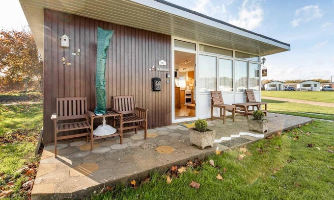 Mundesley Casa | The Bee's Knees
