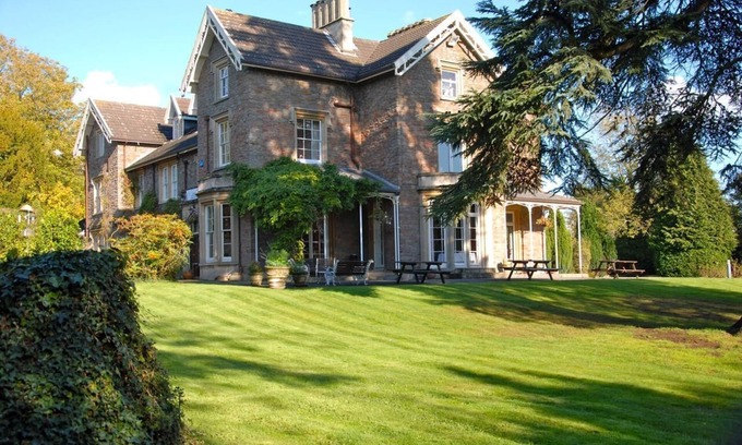 Hanham Casa | The Beeches
