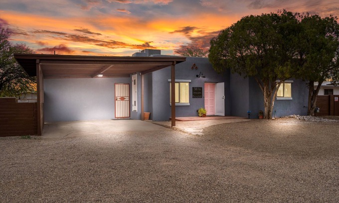 Palo Verde Casa | The Bees Knees on Lee!