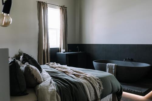Beechworth Hotel | The Benev - Wellness Accommodation