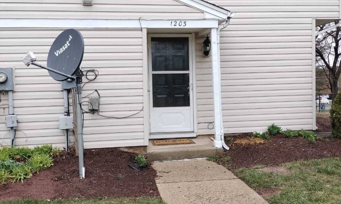 Frederick Casa | The Big Beautiful Townhouse with AC, WiFi in Frederick