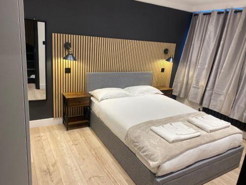 London Borough of Ealing Apartamento | The bilton apartment