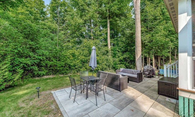 Cherry Valley Casa | The Birches - 16 Farmview