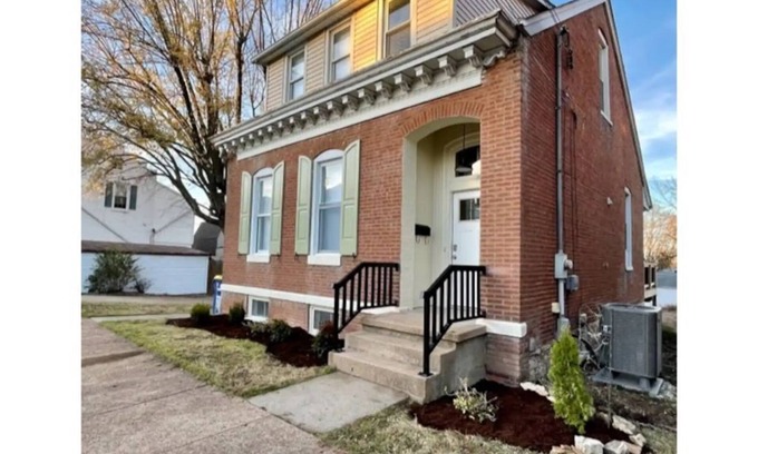 Washington Casa | The Bird Creek Inn: Downtown Charming Historic Home