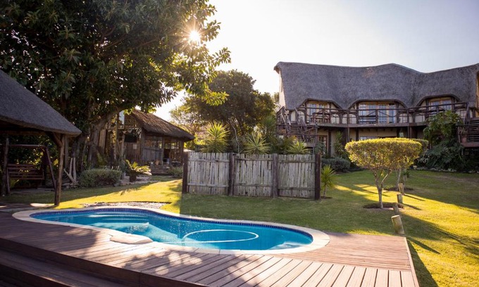 Gonubie Cama Y Desayuno | The Birdhouse Bed & Breakfast #NO Loadshedding #Solar Energy
