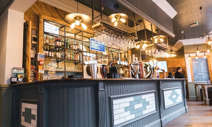 Manchester City Centre Hotel | The Black Lion Hotel