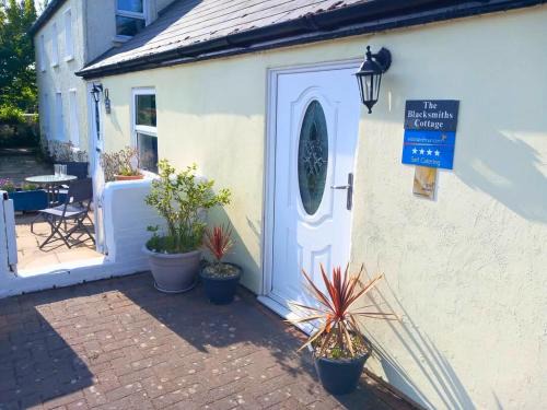 Andreas Casa | The Blacksmiths Cottage
