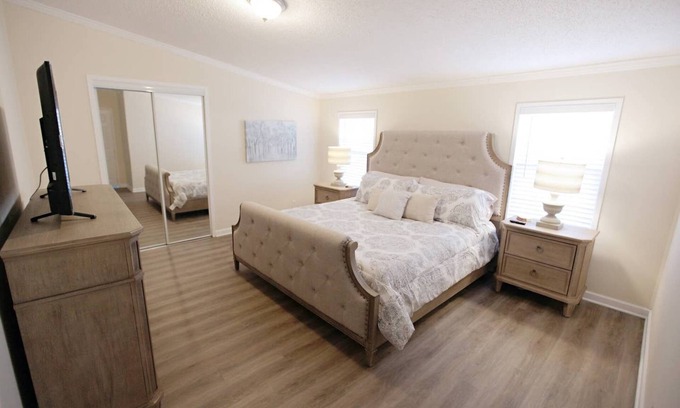 Cedar Bluff Casa | *The Blessed Way* Ready for your large group! 15 minutes to UT/Downtown