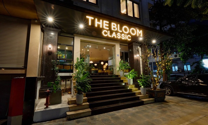Dich Vong Hotel | The Bloom Classic - Hotel and Bistro