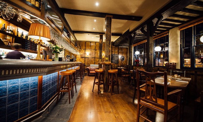 Witney Hotel | The Blue Boar