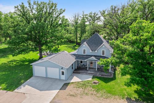 Browerville Casa | The Blue Farmhouse