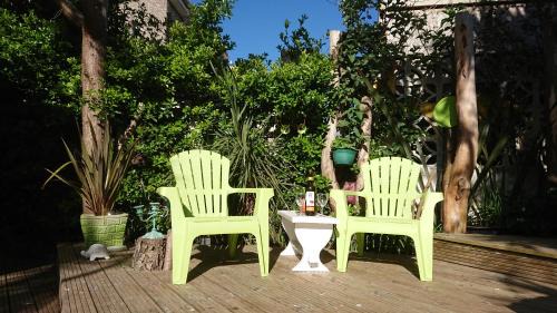 Newquay Cabina | The Blue Palms - Fistral Beach