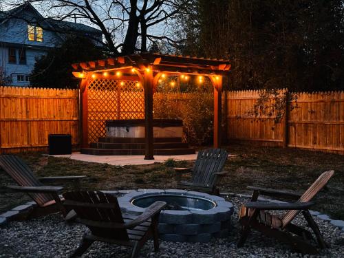 Luray Casa | The Blue Pearl by Zen Living