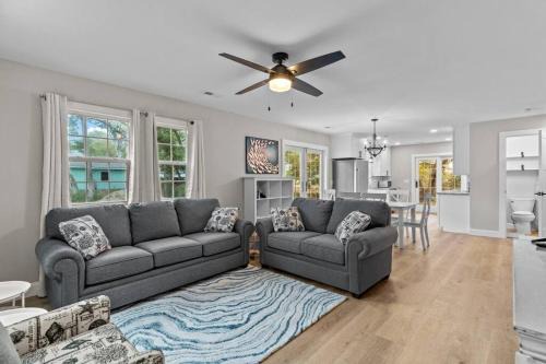 Long Beach Casa | The Blue Wave Quiet & Cozy Beach Retreat