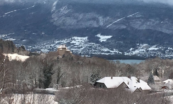Bluffy Apartamento | La cabaña de osos Bluffy Annecy entre el lago y las montañas