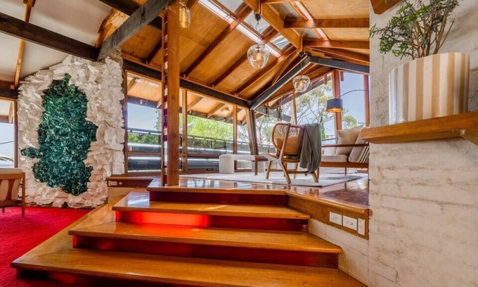 Torrens Park Casa | The Boat House - Sleeps 9, Pool, Views