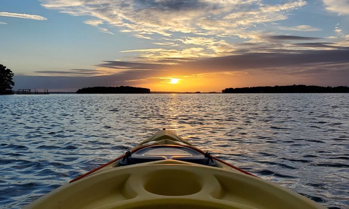 Chapin Casa | The Boat House vacation home on Lake Murray w/ private beach, dock & boat ramp