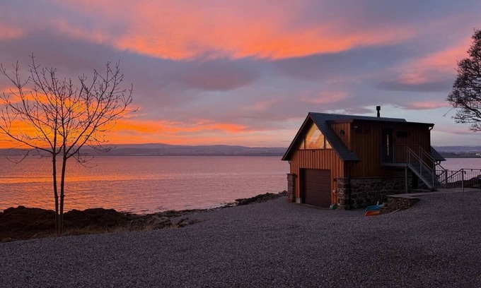 Inverness Casa | The Boathouse at Croft Downie