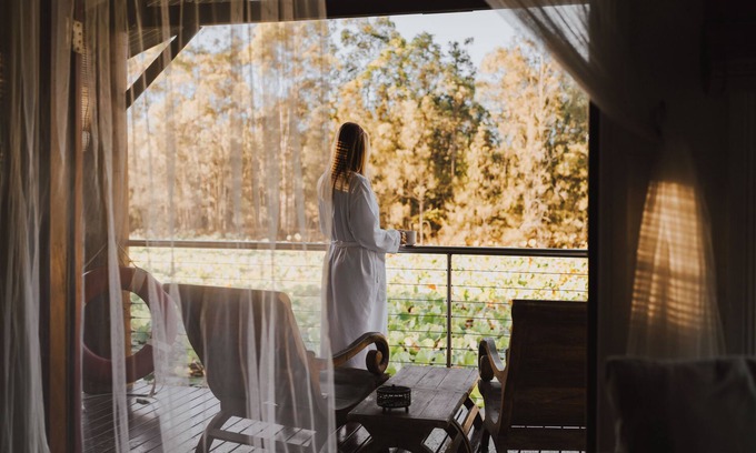 Lovedale Hotel | The Boathouses at Leaves & Fishes