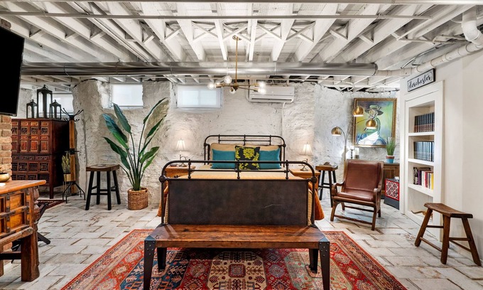 St. Marks Condominio | The Boiler Room - Cerca del metro y del centro.