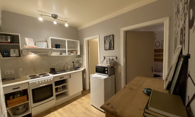Hellissandur Apartamento | The Bookstore Apartment